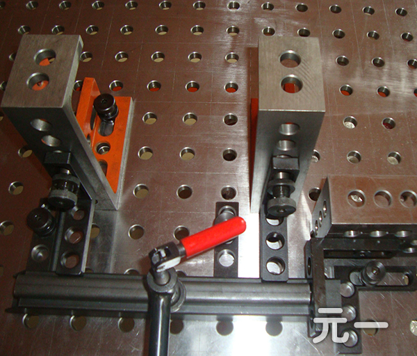 鑄鐵焊接平臺